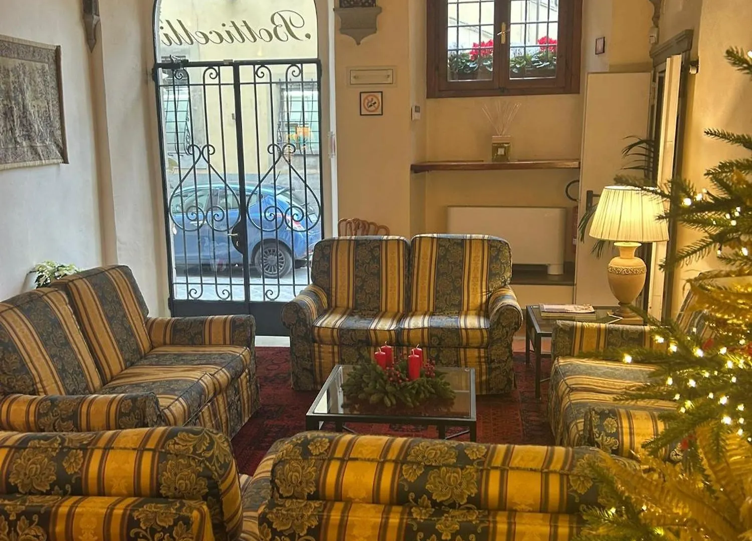 Hotel Botticelli Florenz 4*,