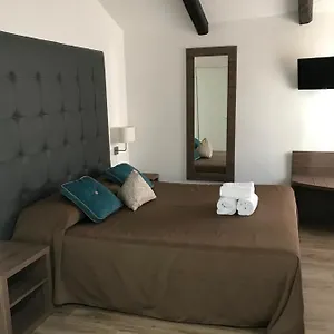 canele-apartment.hotelinveneto.com/