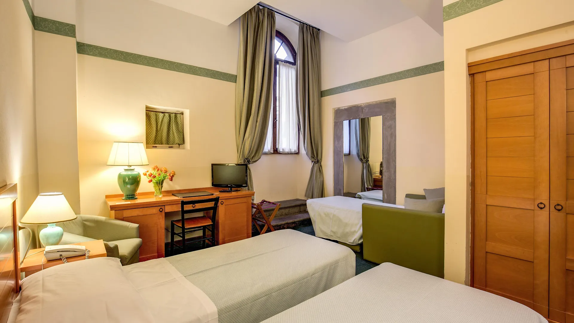 ****  Hotel Botticelli Florence Italy